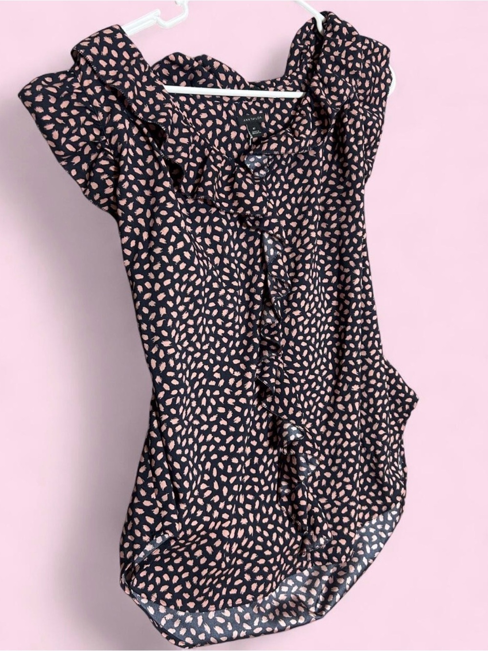 Ann Taylor Black Sleeveless Ruffle Blouse with Pink Spot Print